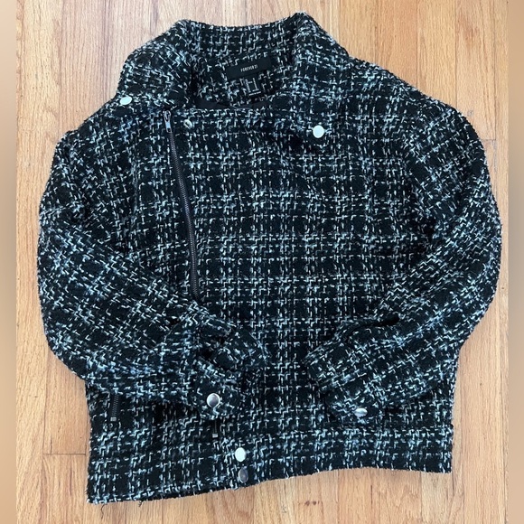 Forever 21 Jackets & Blazers - Forever 21 Tweed Jacket in Black & White - Size Medium